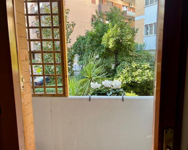 דירות רומא La Casa Delle Camelie מראה חיצוני תמונה